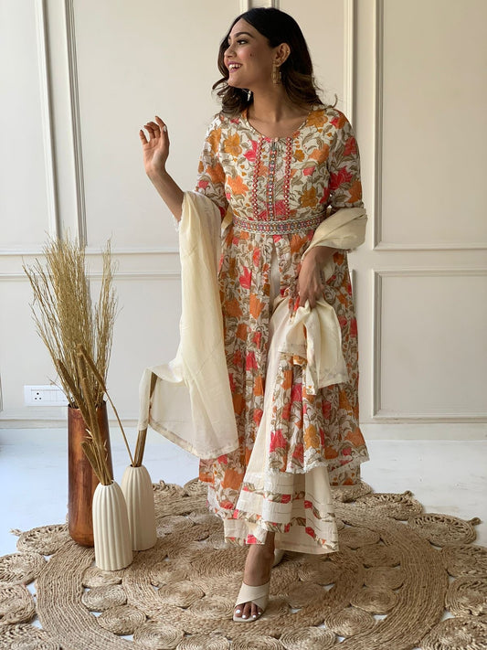 Ivory cotton divider suit