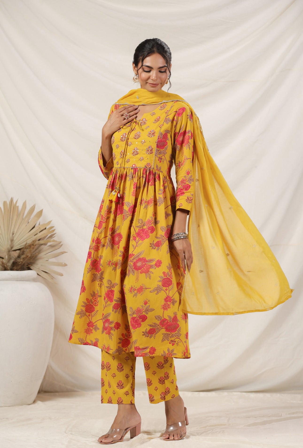 Yellow hand bock cotton