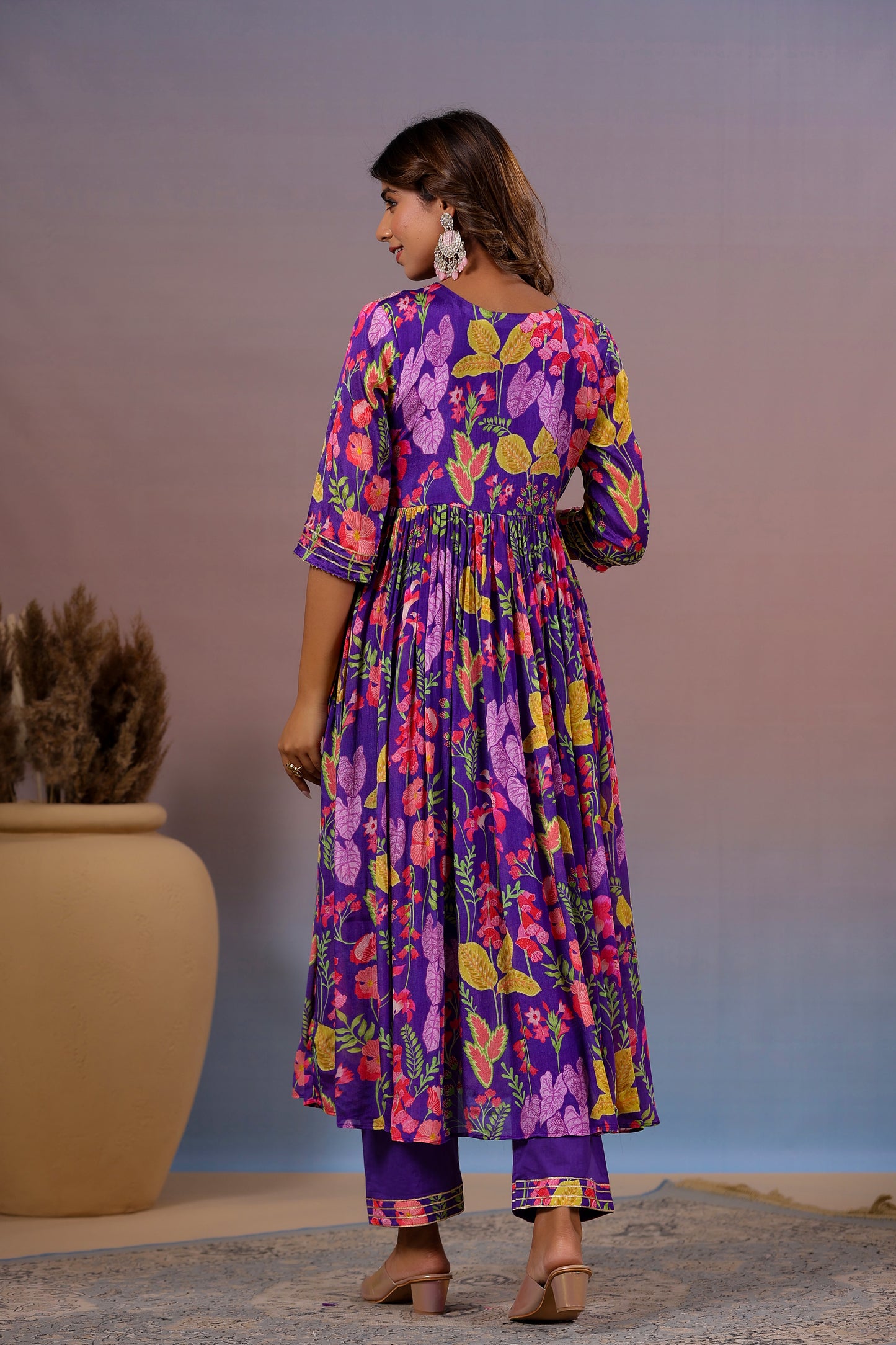 Purple floral chinon kurta pant