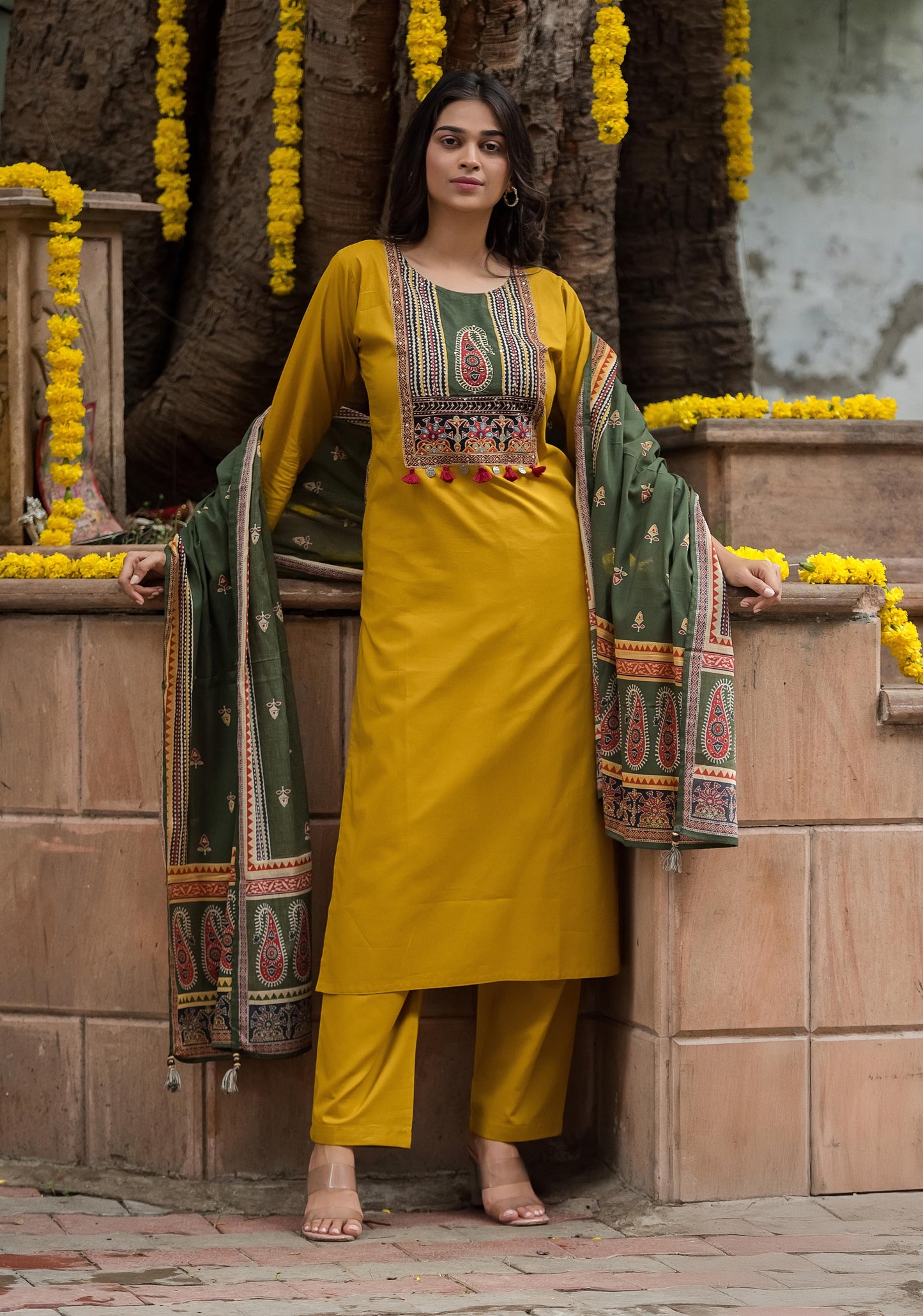 Kutch yellow patch cotton Set