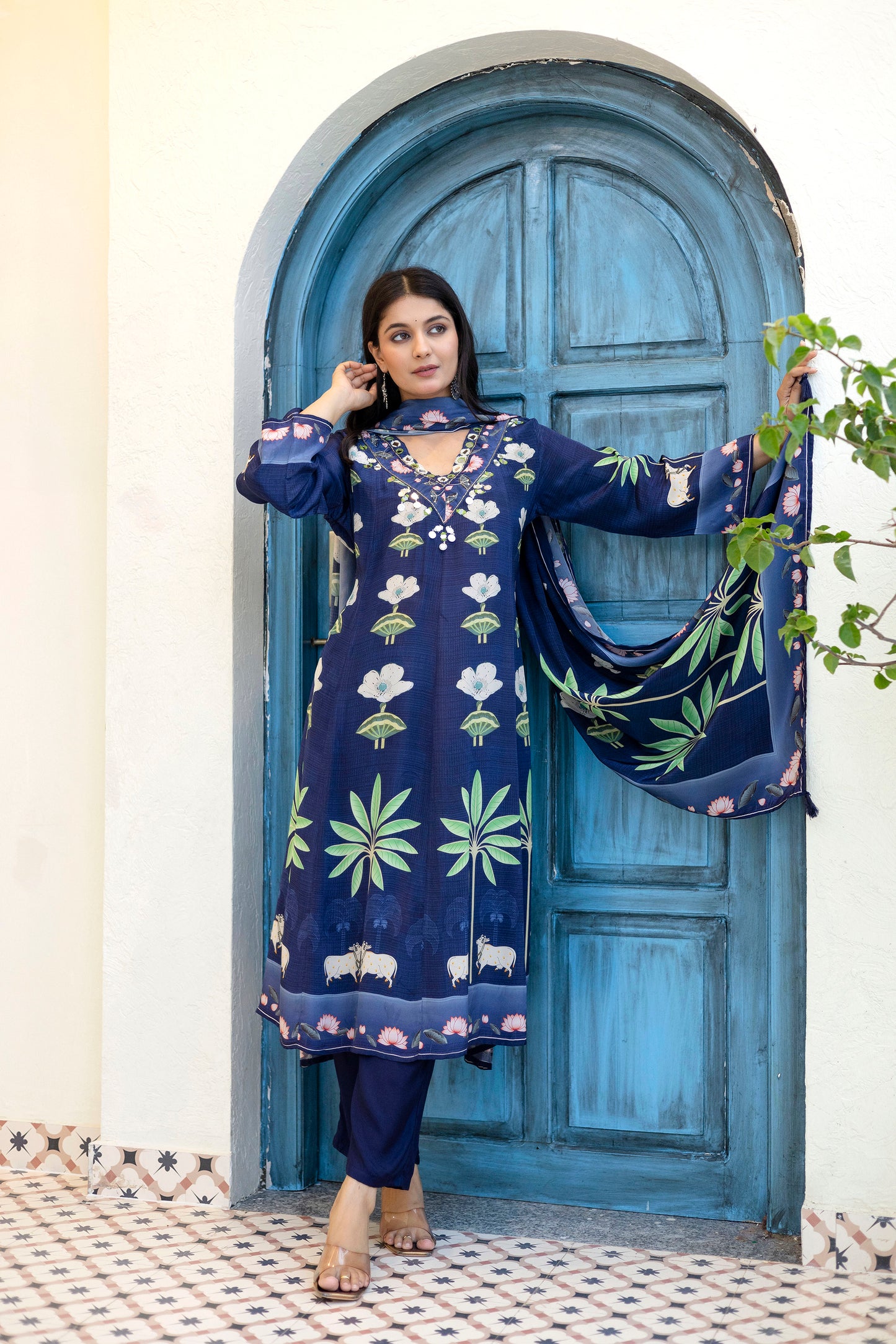 Picwai blue crepe Aline suit