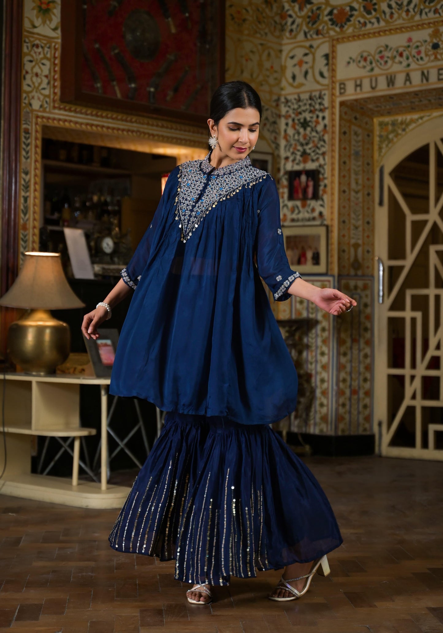 Indo western chinon 2 pc set