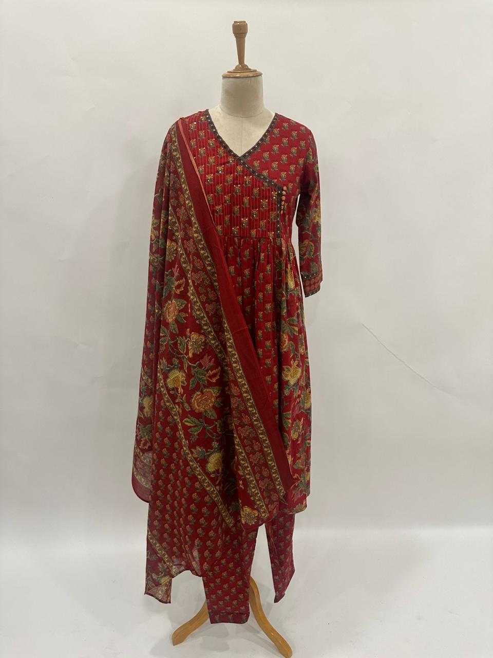 Red hand block cotton