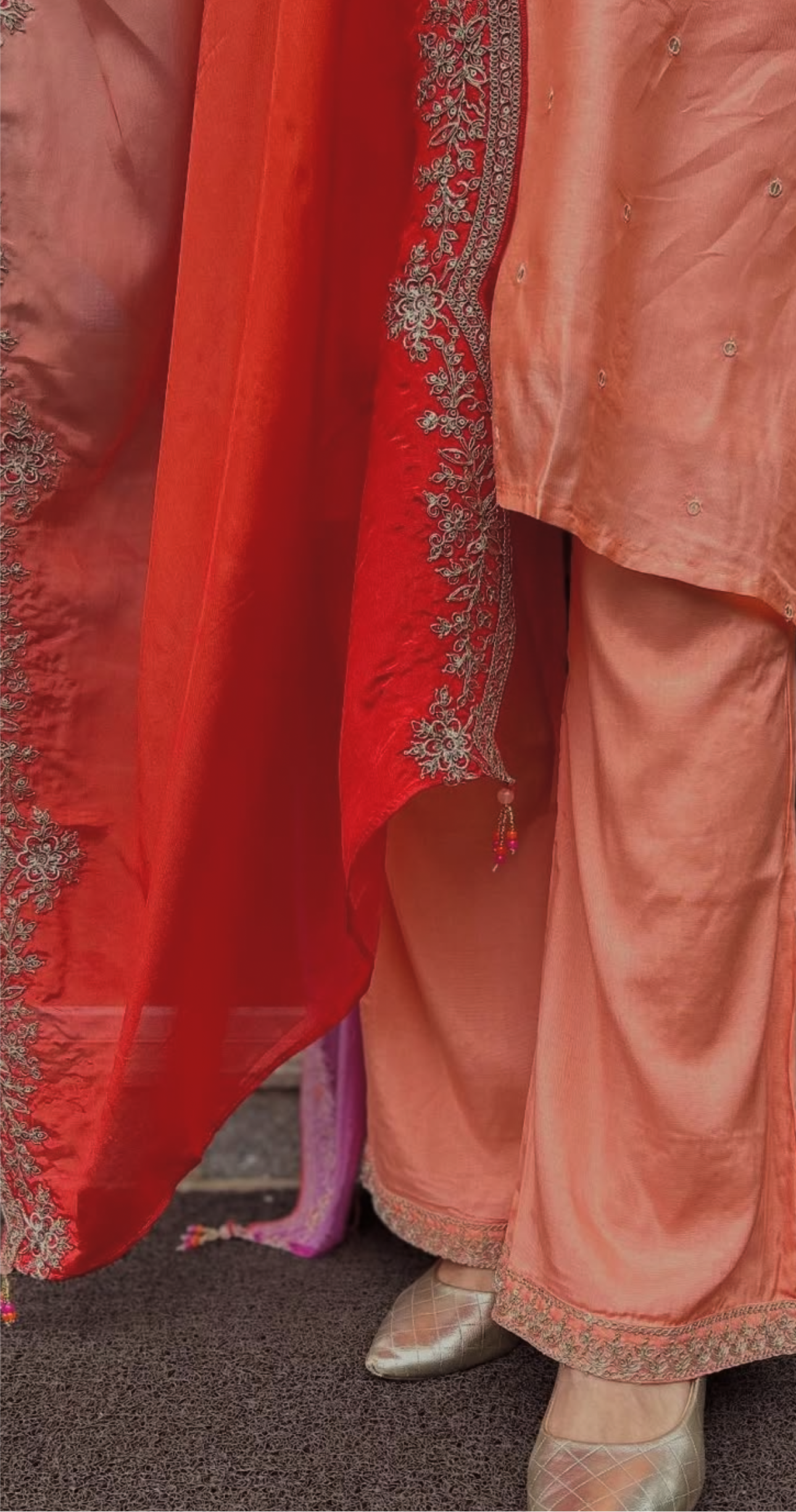 Short silk kurta pants with pure organza ombré duppatta
