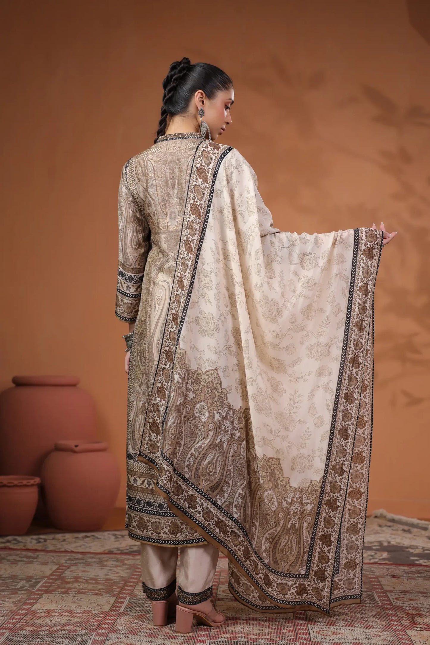 Traditional Print Straight Kurti With Pant And Printed Dupatta