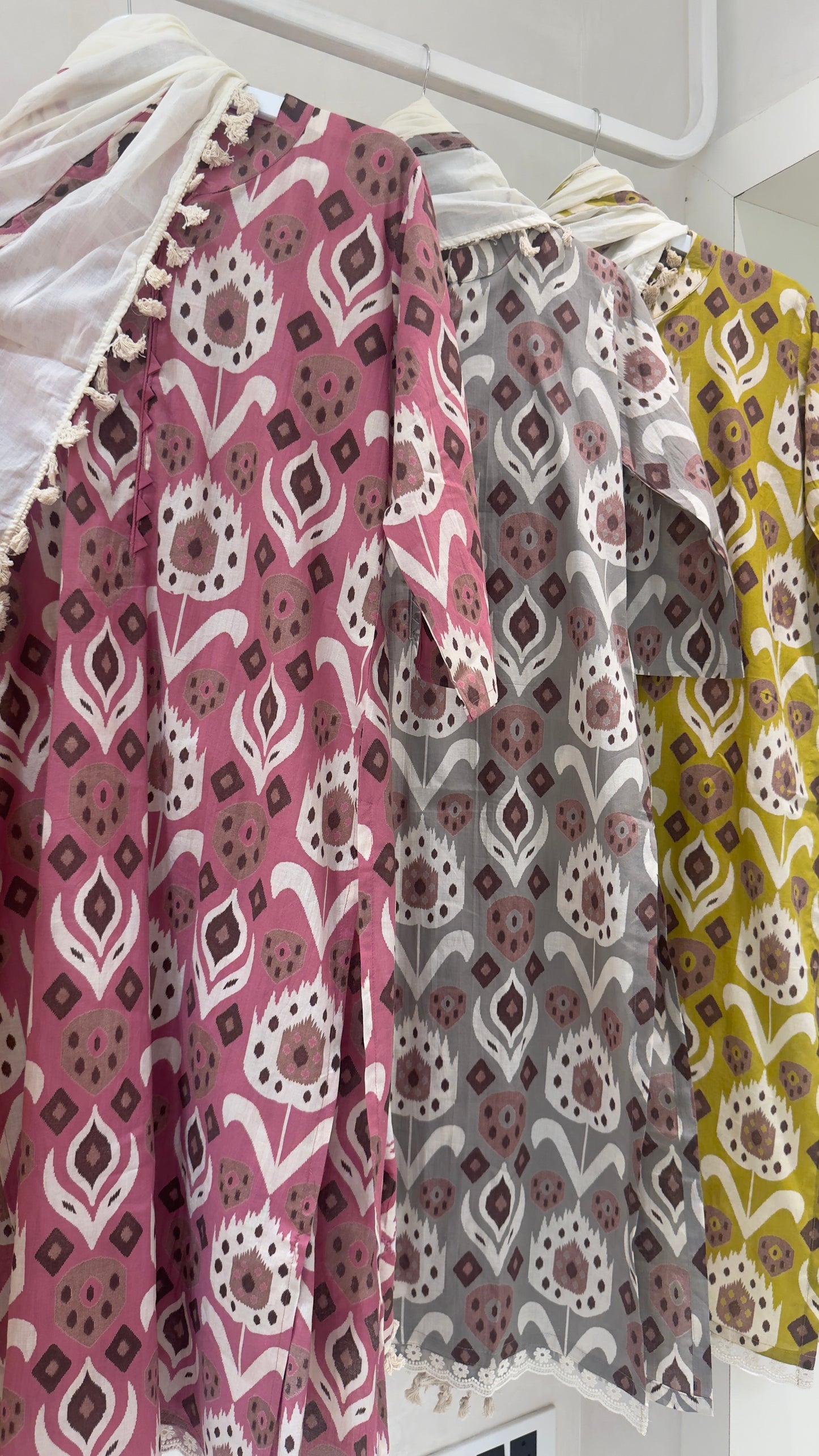 Ikkat cotton suit with beautiful dup with appliqué detailing paired with pants