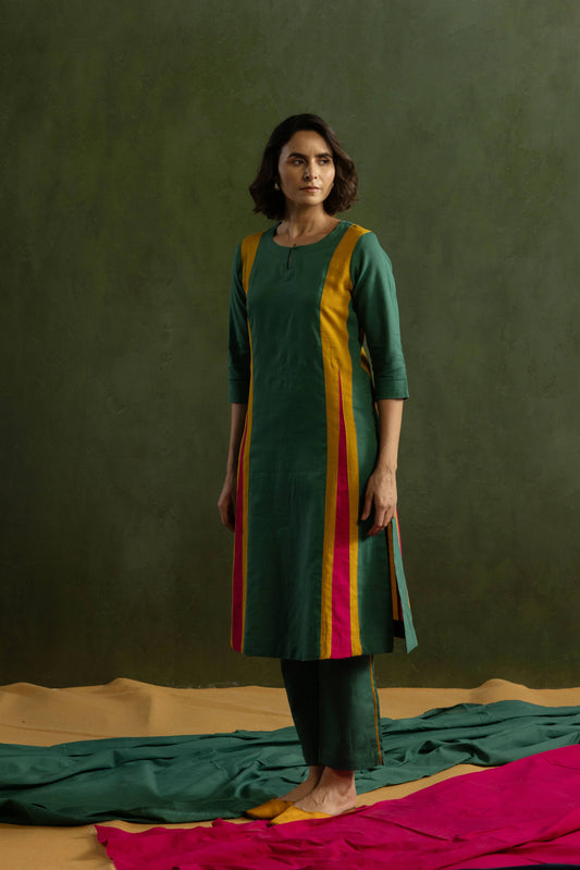 Bottle green Linen Kurta Pant Set in Colour Block