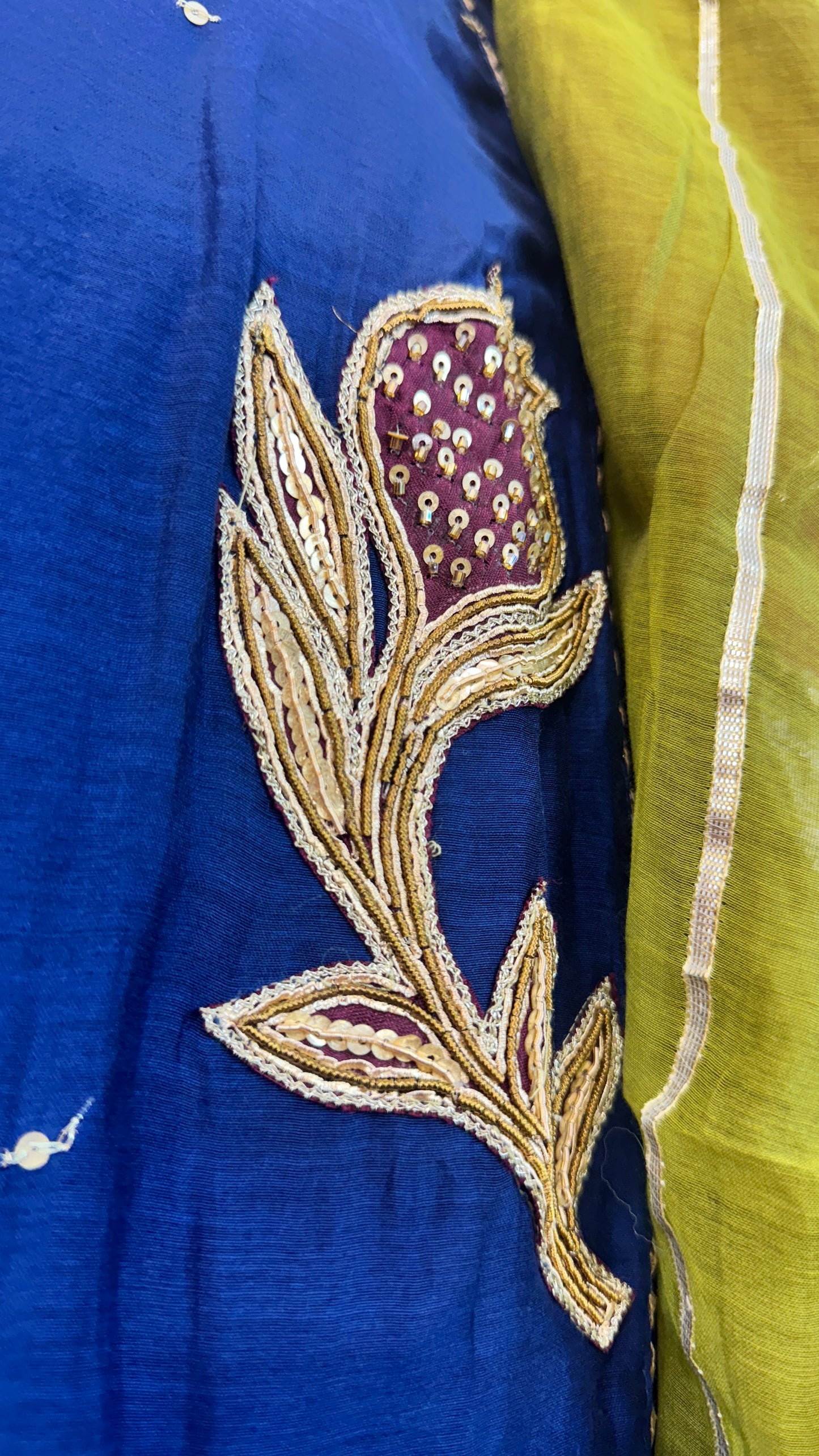 Flower leafy mul chandari