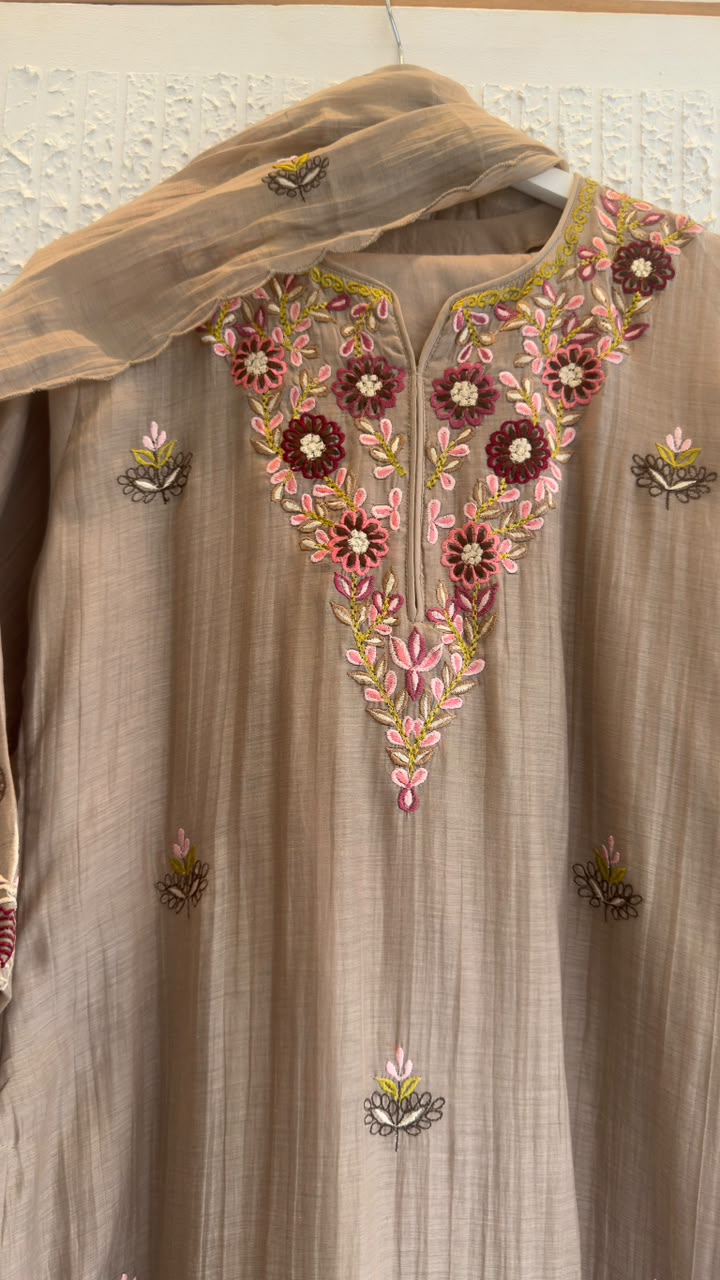 Kashmiri style embroidery mul chandari straight suit