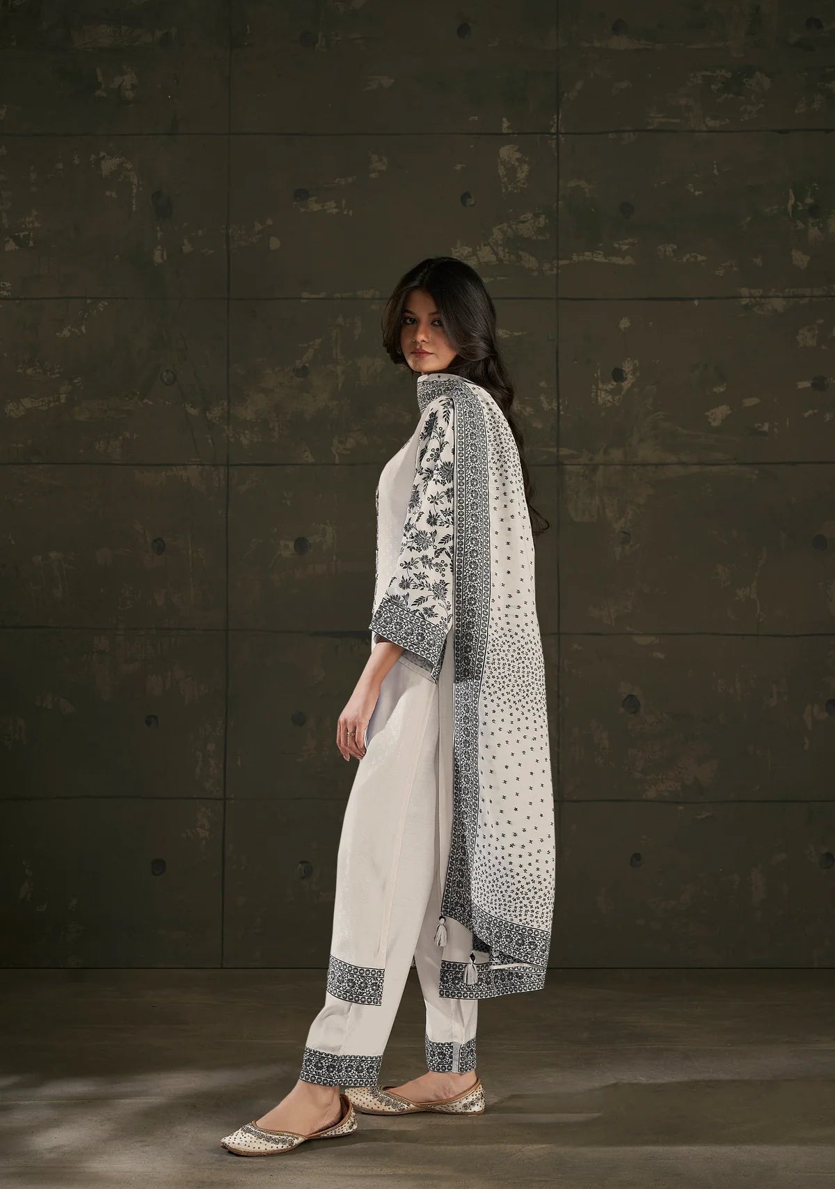 Jamdani white black suit
