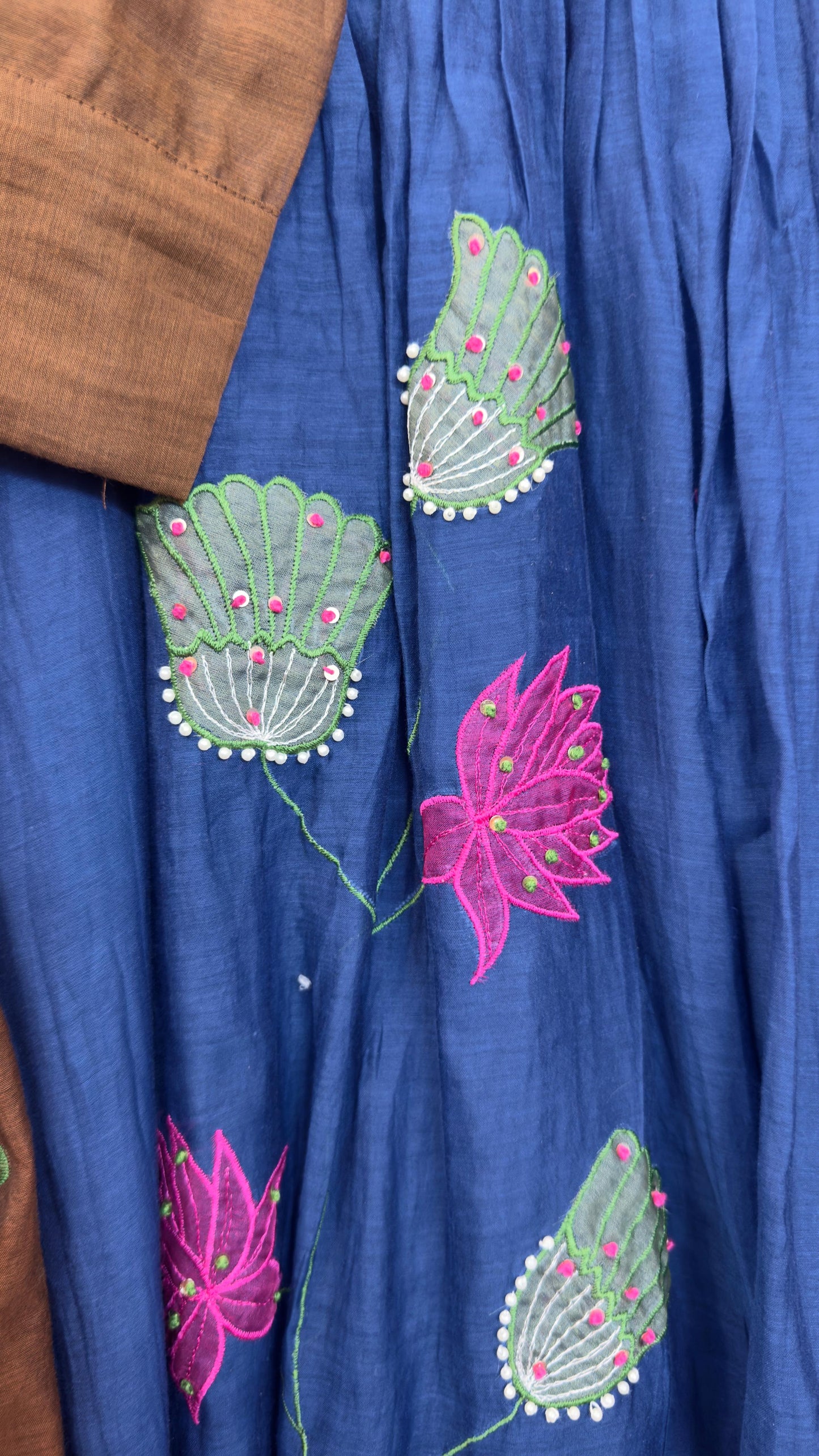 Appliqué mul chandari suit
