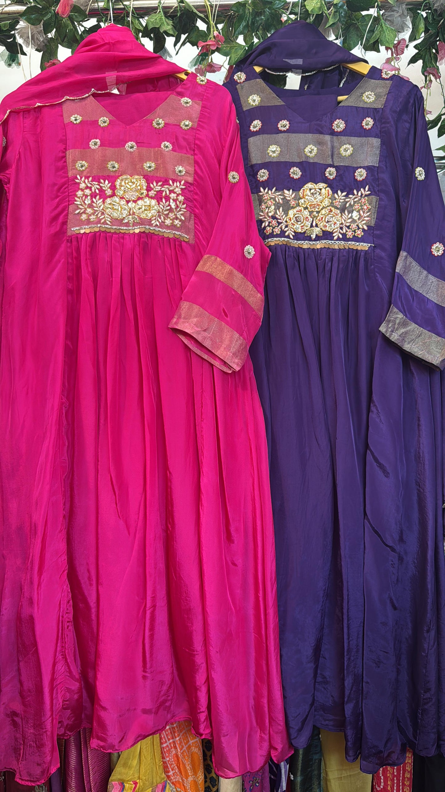 Crepe & tissue hand work suit
