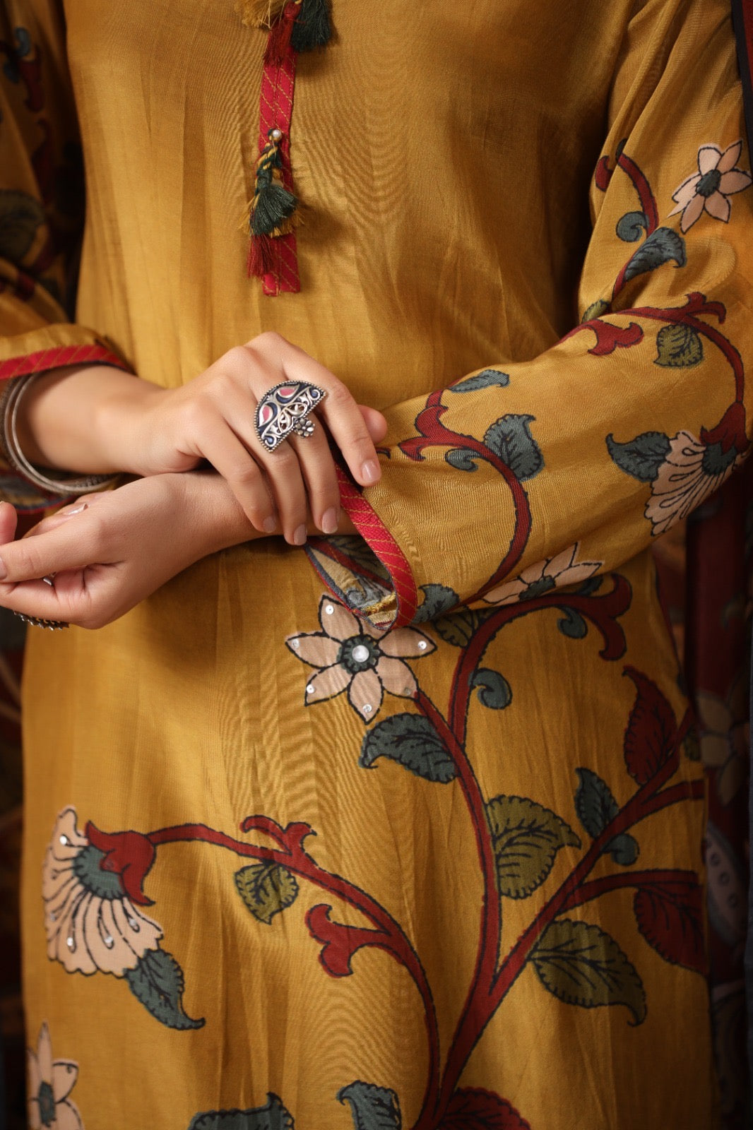 Kamakari muslin kurta pant duppata
