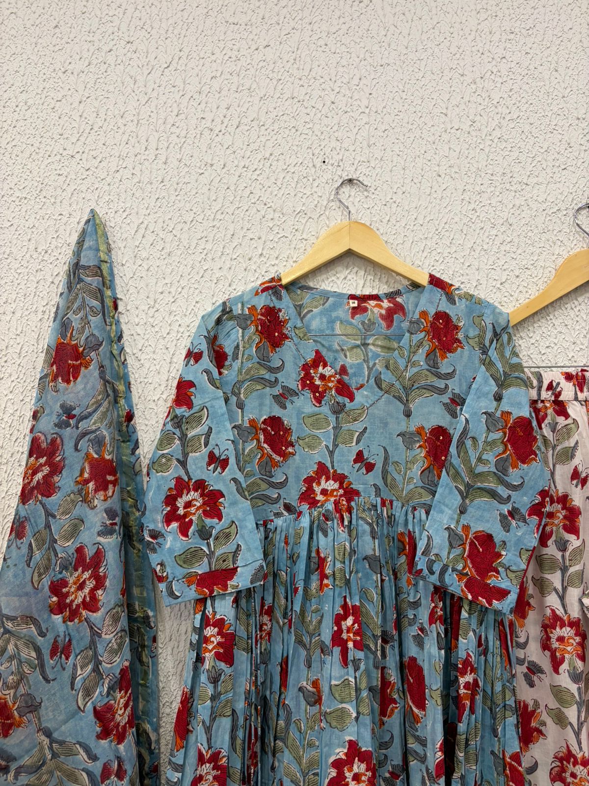 Blue red flower handblock print Cotton Anarkali pants with chandari  dupatta