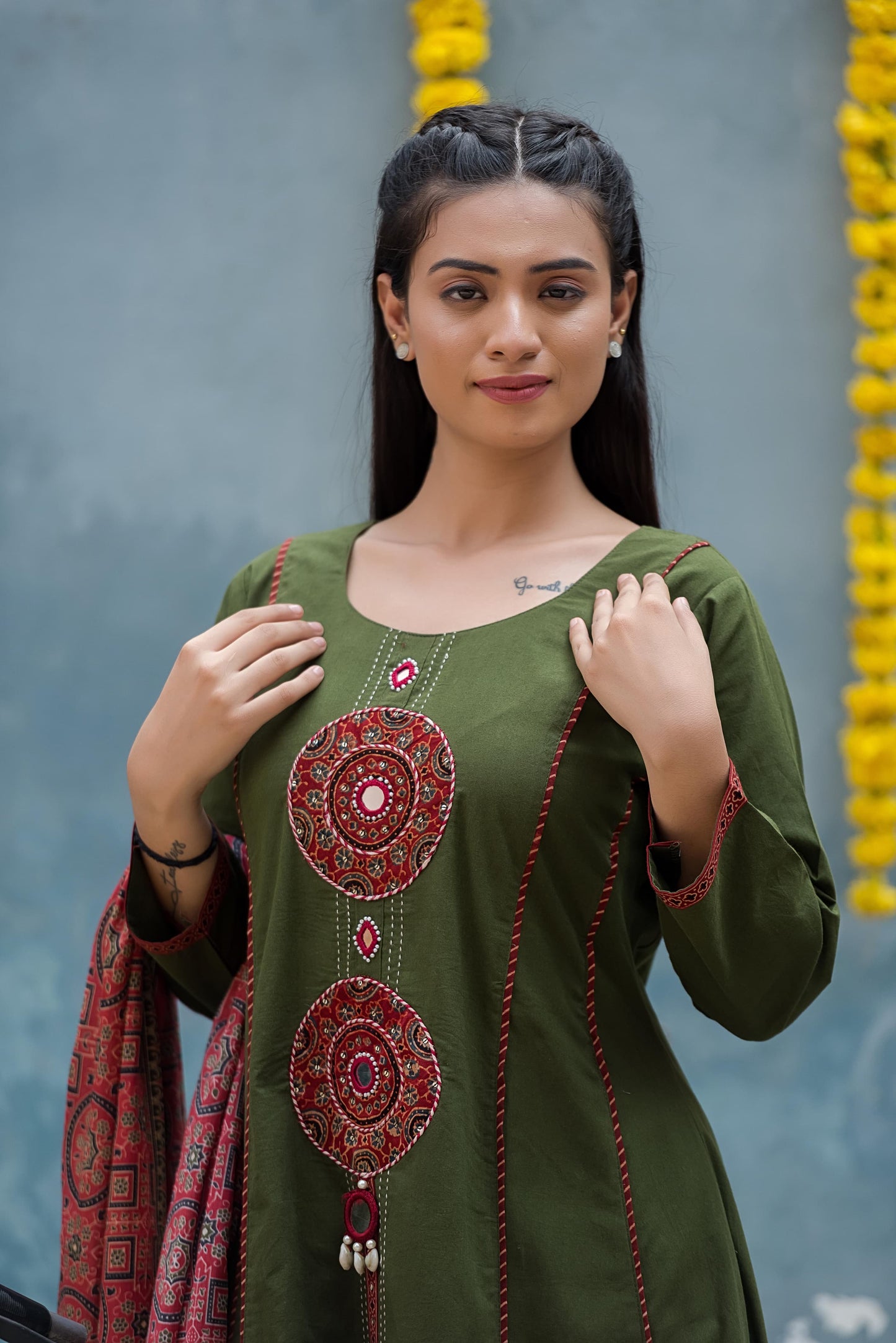 Kutch green handling cotton kurta pant with Ajrakh dupatta