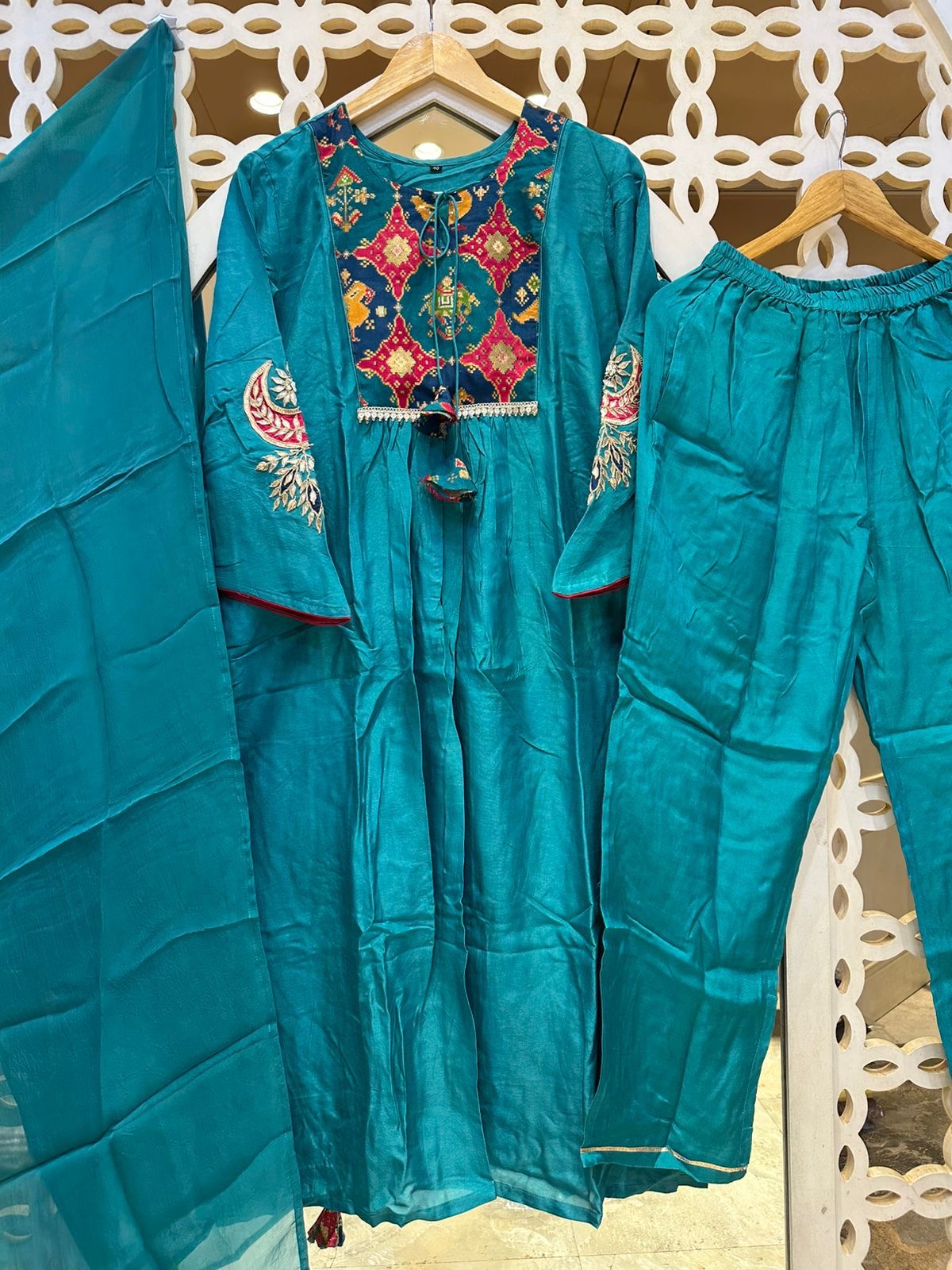 Nyra silk straight suit
