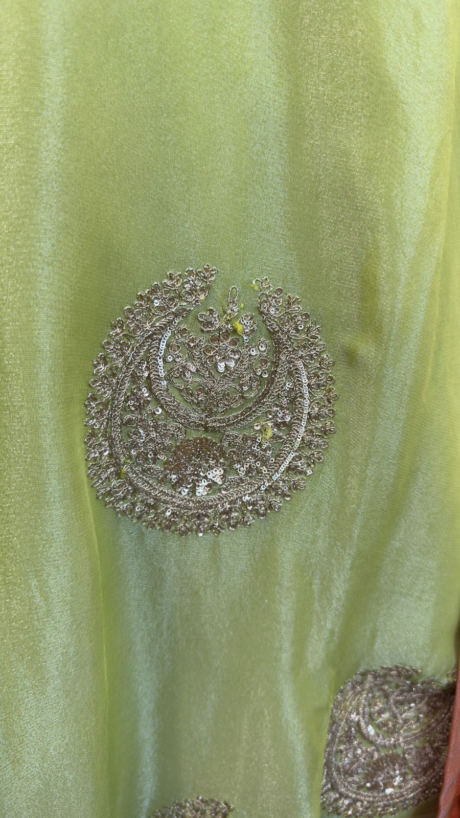 Pure tissue silk suit