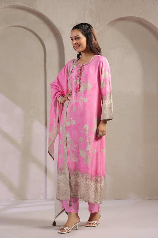 Baby pink digit muslin silk suit
