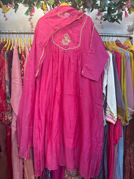 Pink mul chandari