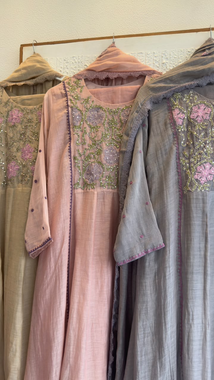 Embroidery & appliqué classy mul chandari Aline suit