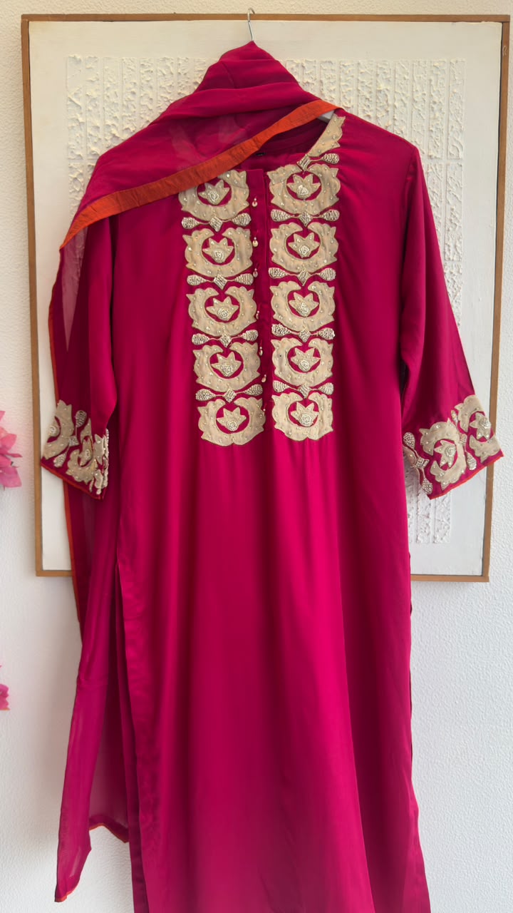 Pure crepe silk set long suit ( length 48 inch of kurta)