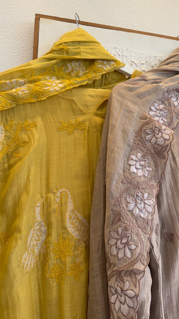 Sawan bird appliqué mul chandari suit