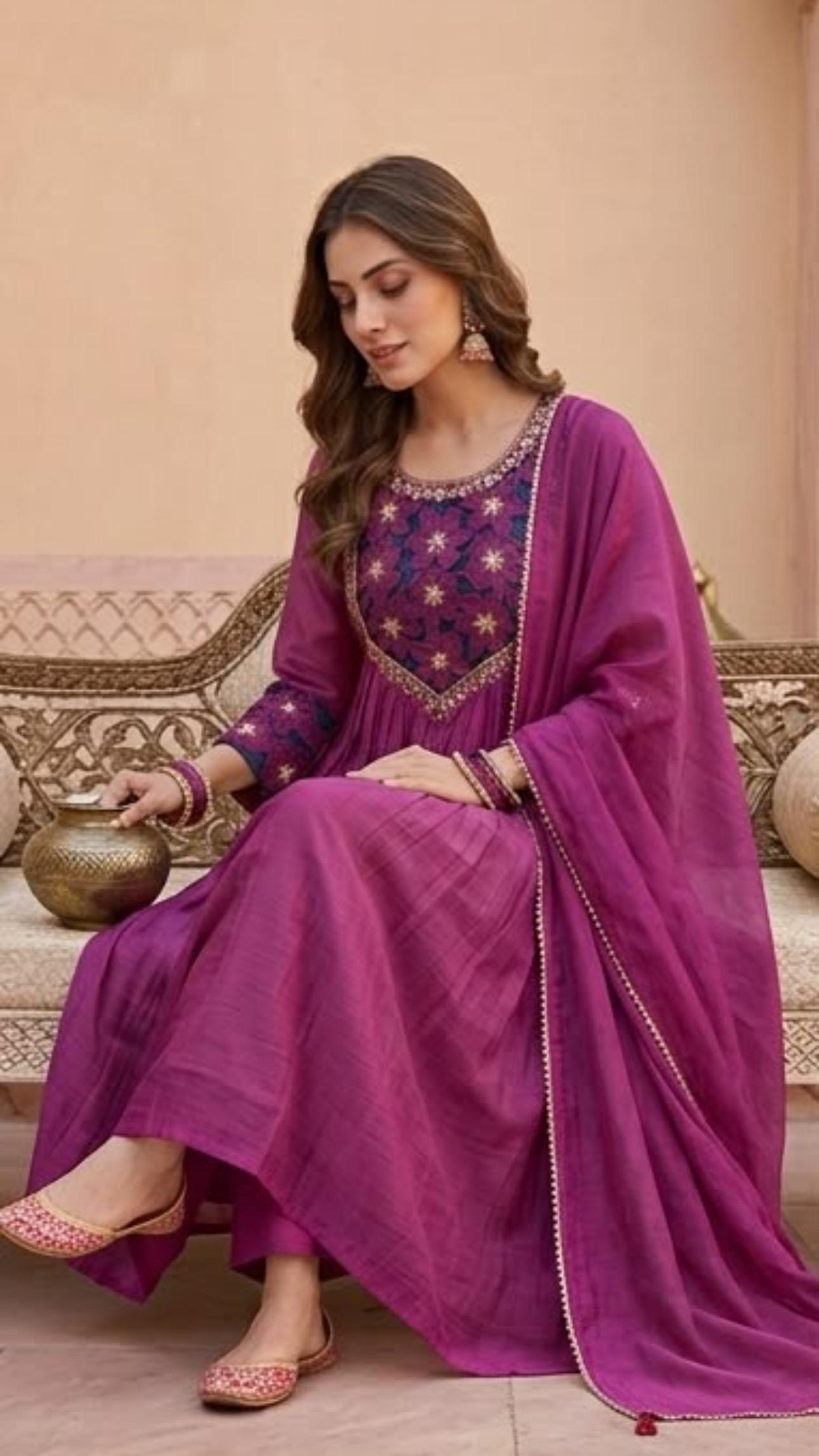 Beautiful & sober mul chandari suit Aline