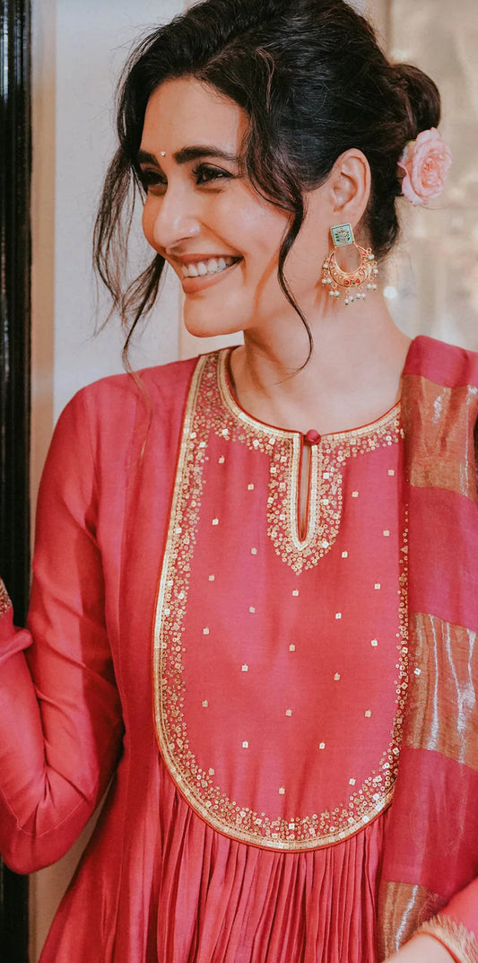 KARISHMA TANNA Dola silk suit