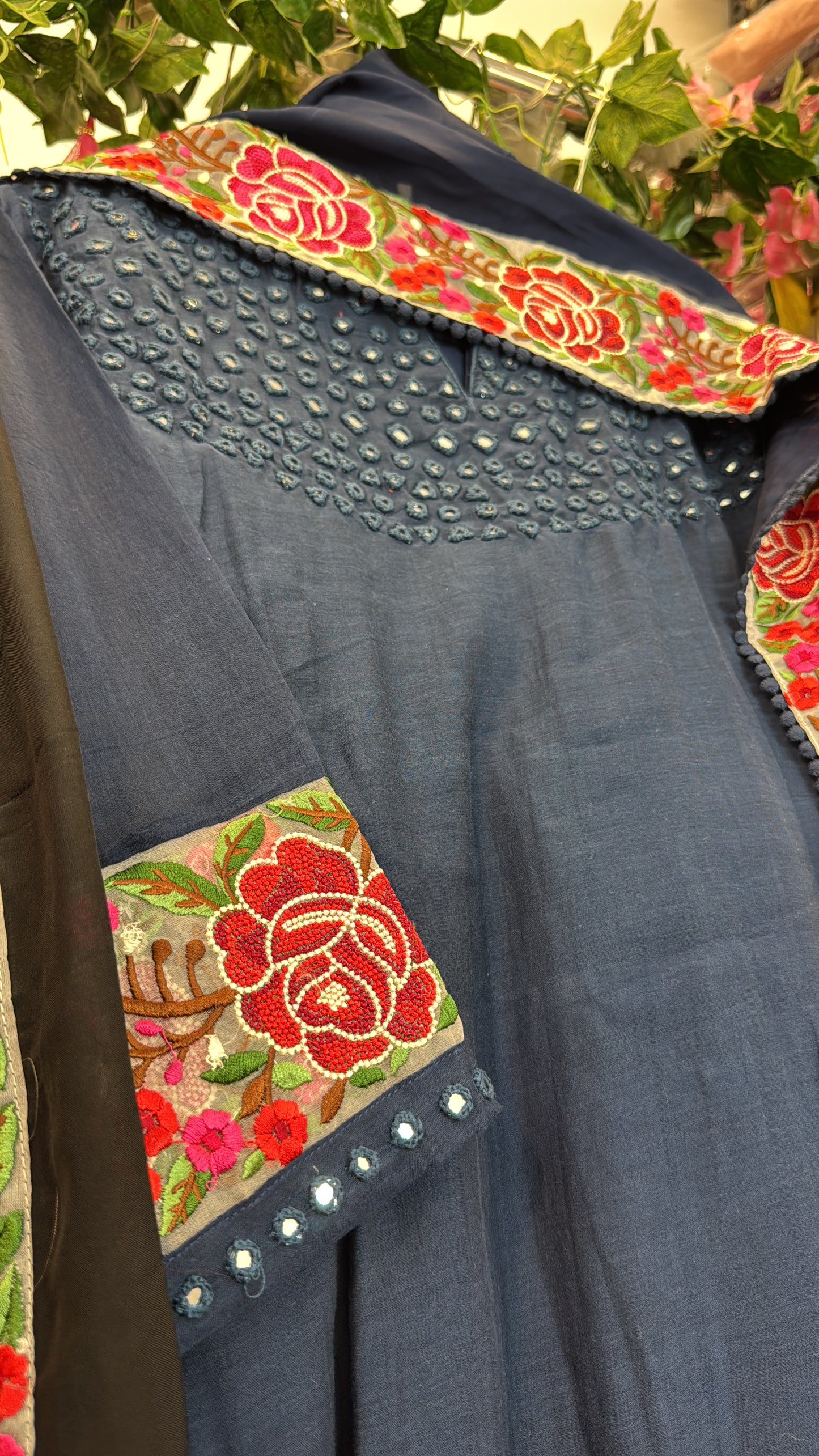 Rose embroidery mirror mul chandari
