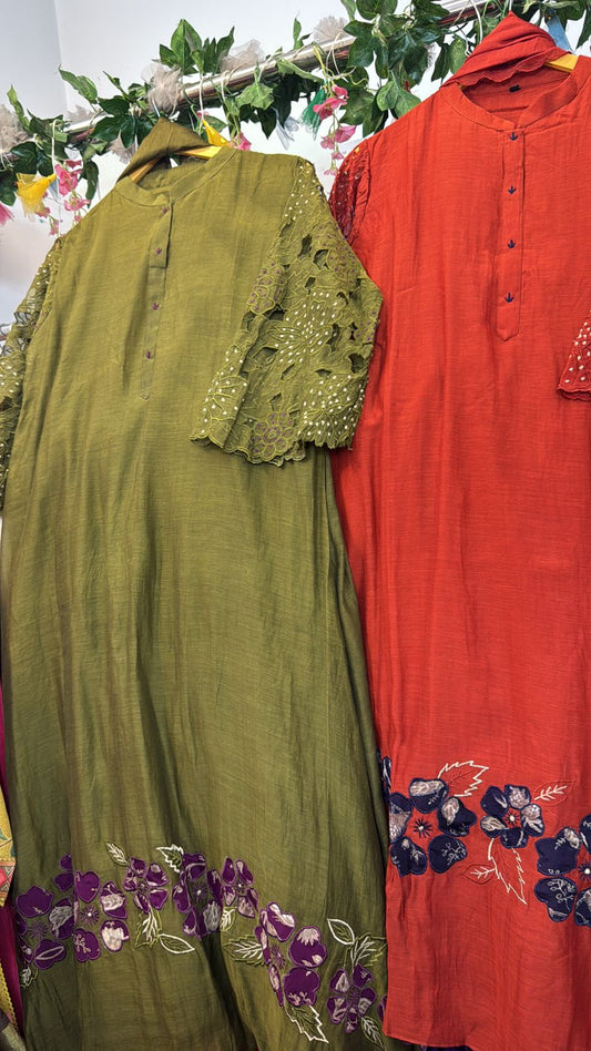 Cut work sleeves mul chandari suit
