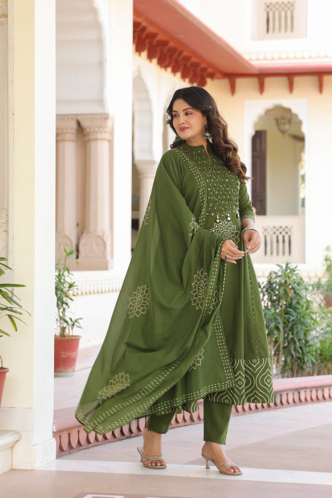 Mehendi green cotton Bandhani real mirror work detailing