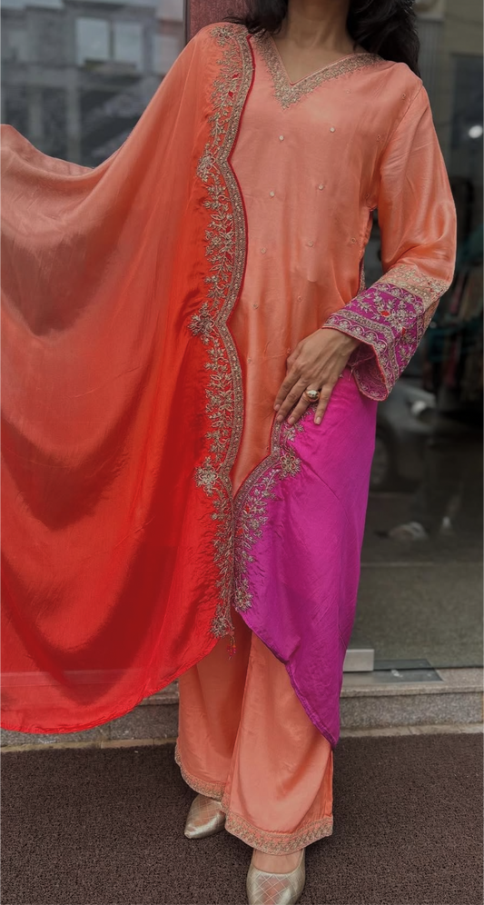 Short silk kurta pants with pure organza ombré duppatta