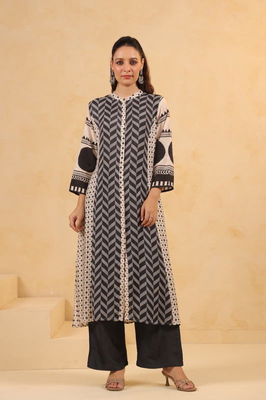 Black white beautiful crepe kurta pant