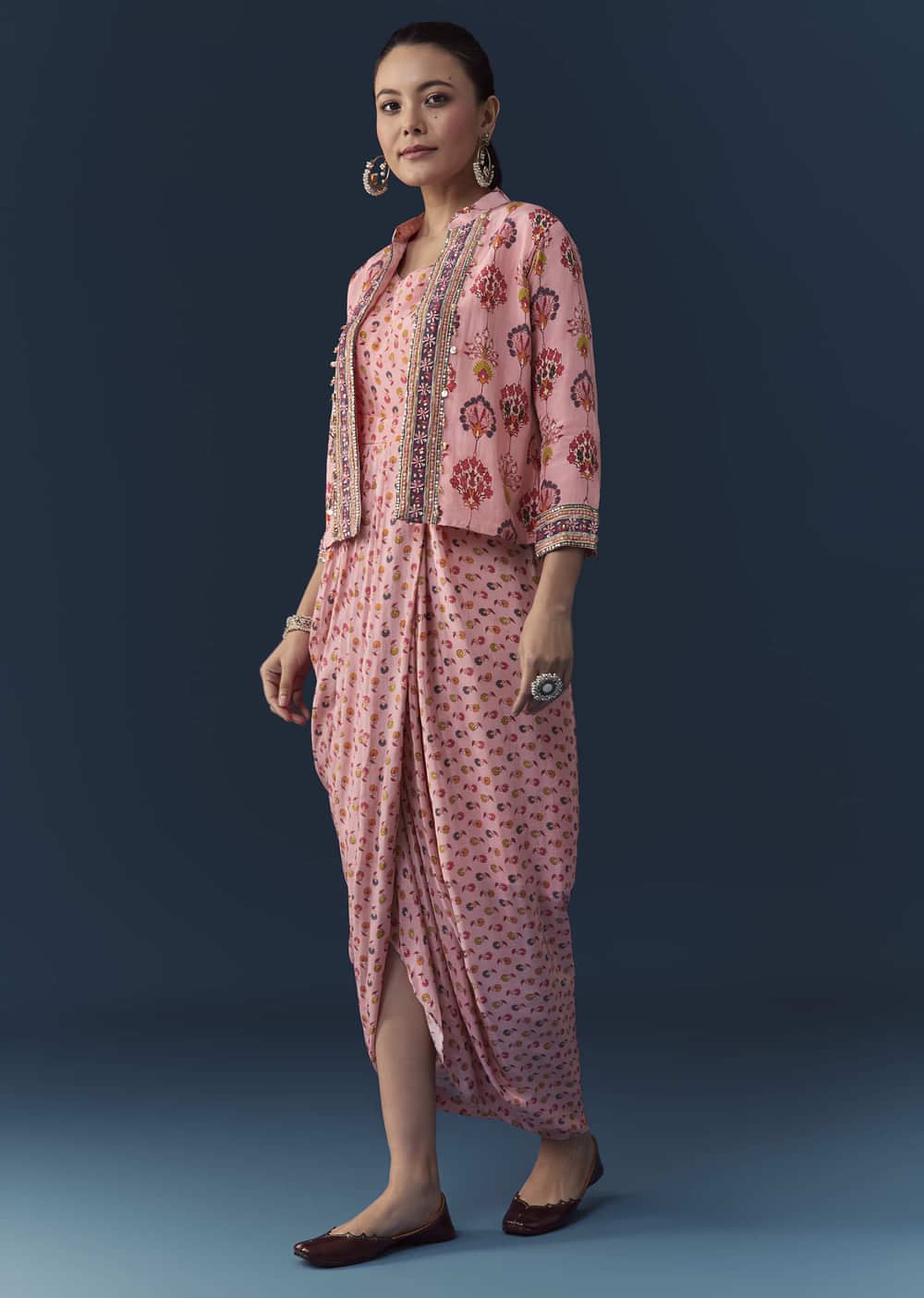 Jacket with single dress in crepe fabric