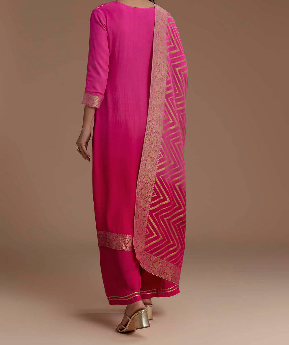 Ombré Georgette banaras waving suit