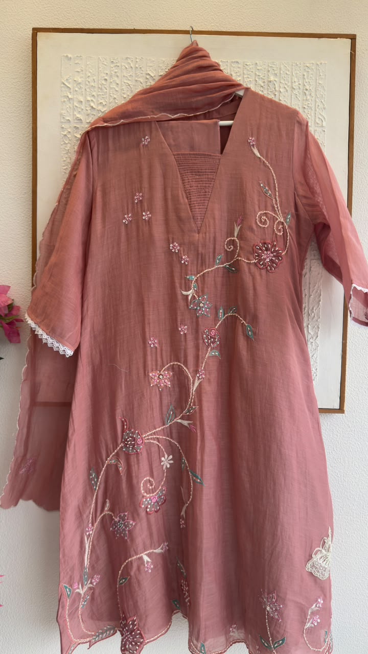 Elegant minimalist handwork mul chandari suit