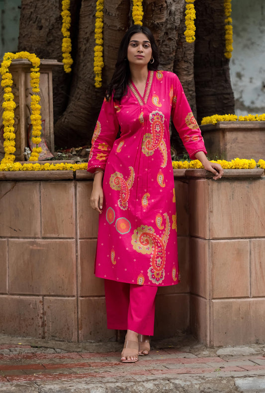 Classy pink print cotton kurta pant
