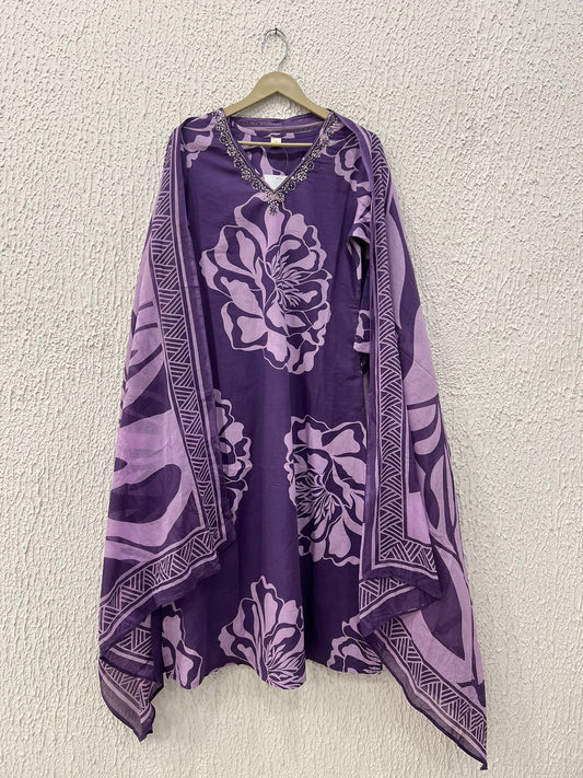 Flower pink/ purple cotton