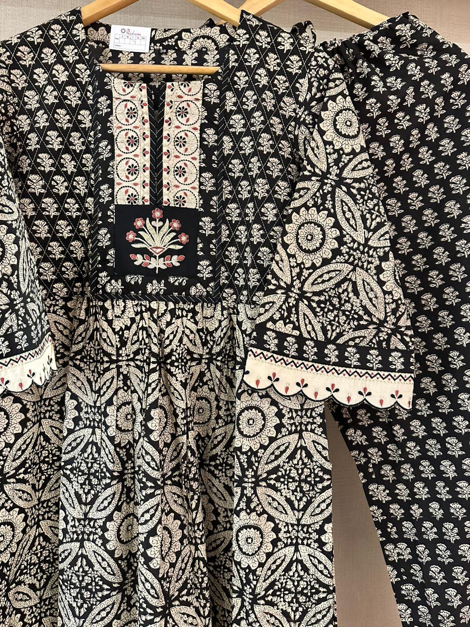 Black bell sleeves cotton kurta pant