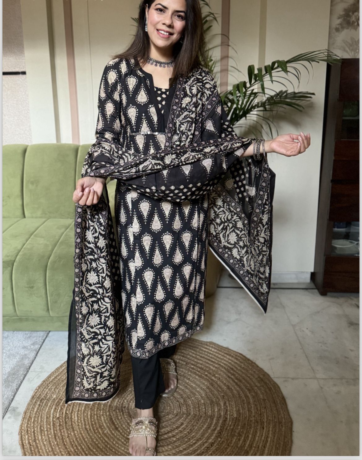 Premium leaf cotton suit