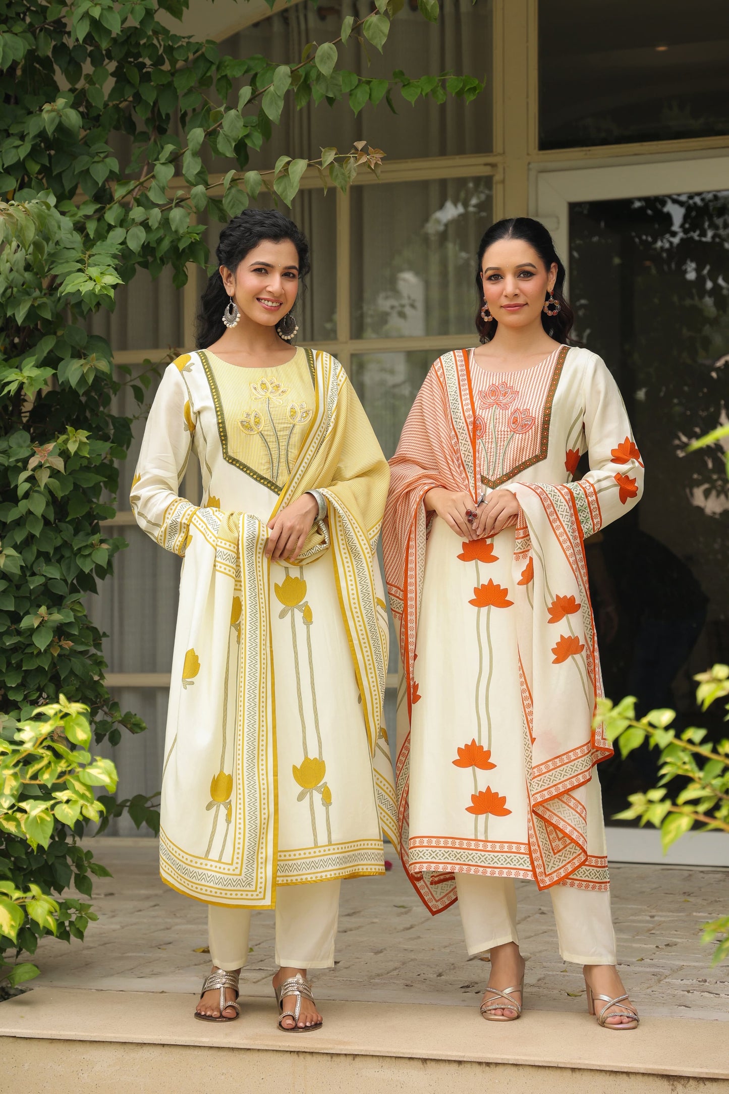 Digital orange  silk straight suit