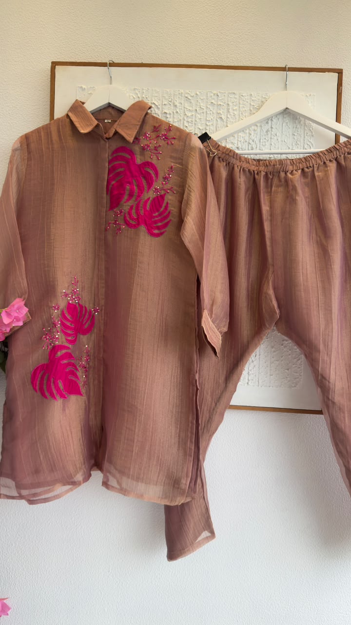 Salsa appliqué co ord set