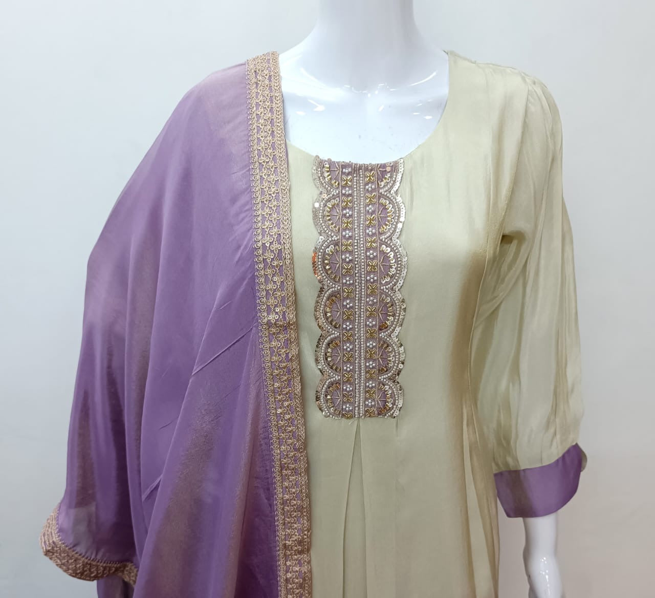 Ombré tissue purple/green suit