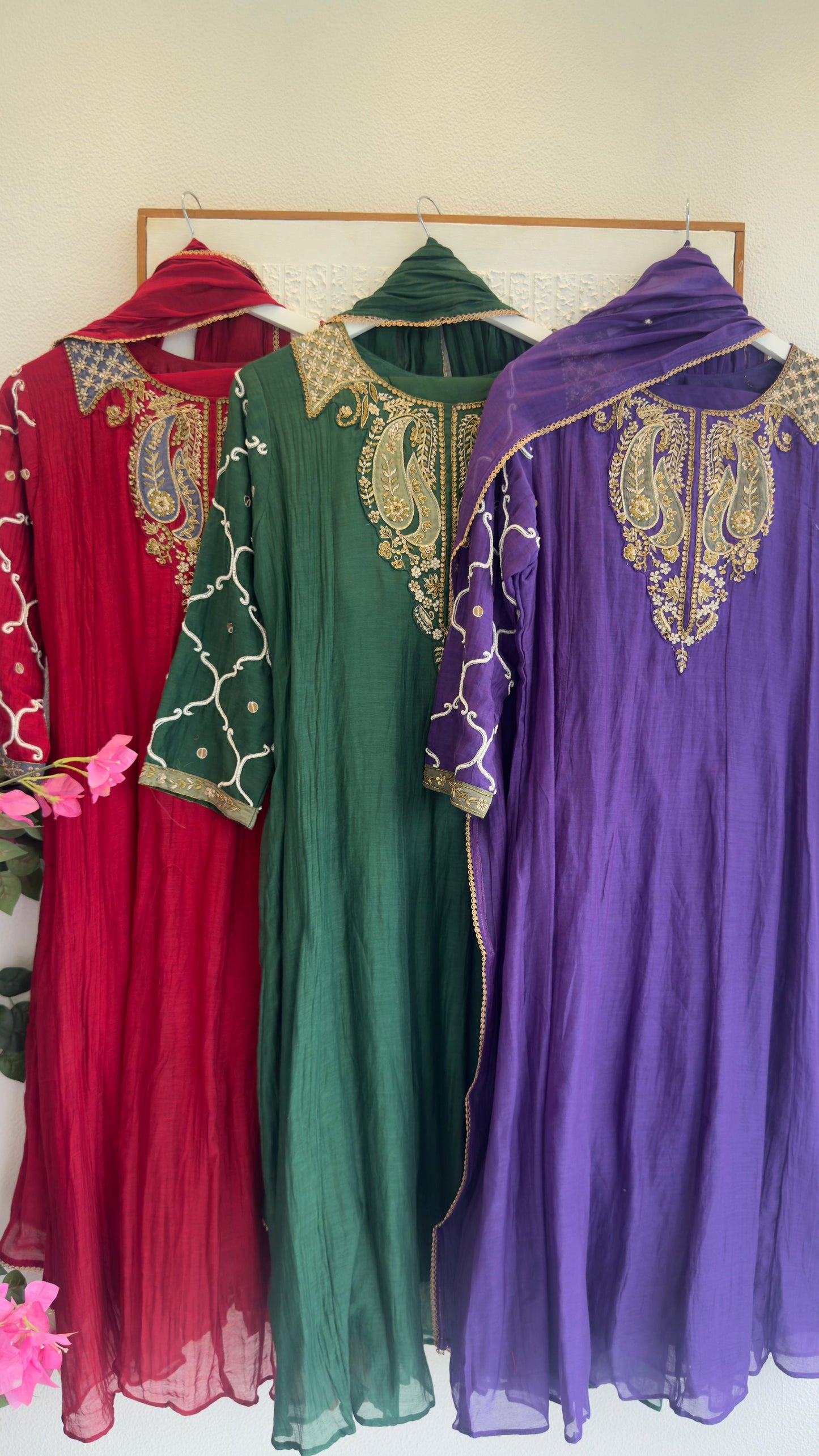 Rakhi edit pure mul chandari with beautiful handwork n sleeves with Moti details