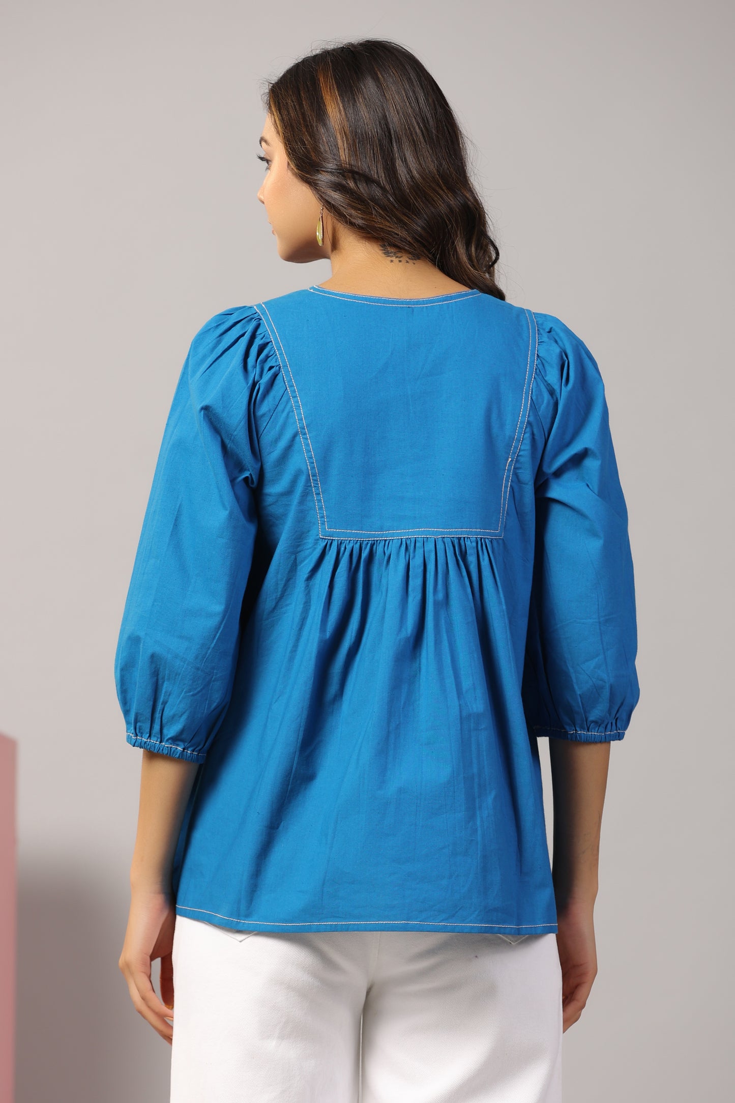 Solid cotton top