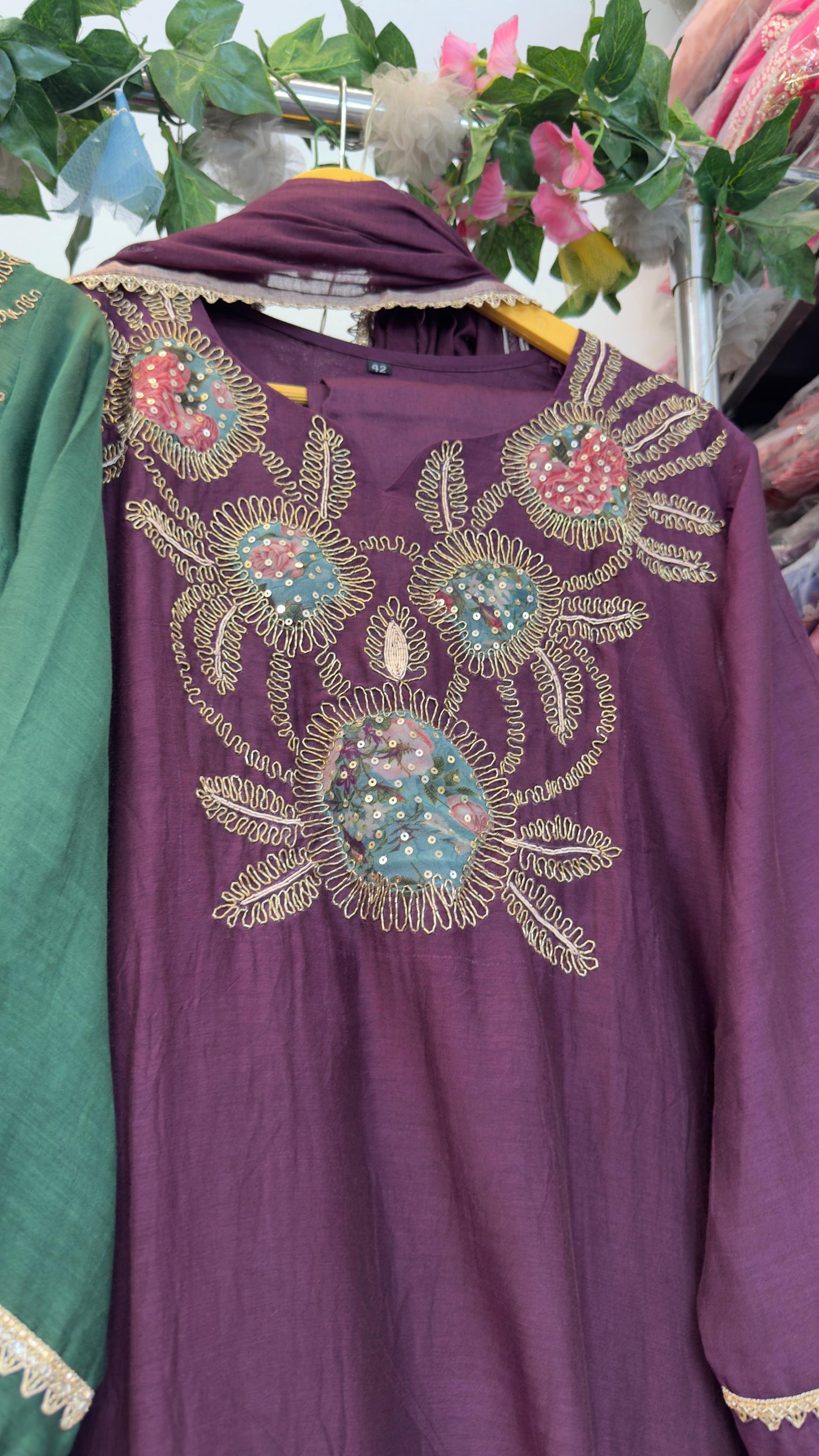 Darky mul chandari suit with elegant work on kurta & dup with cotton silk pants