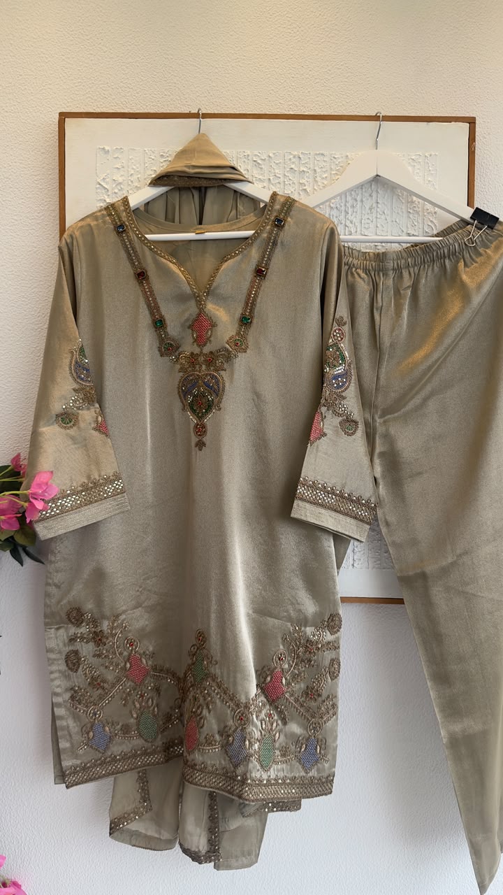 Trendy short tissue kurta (44 inch )pant with organza Dupatta