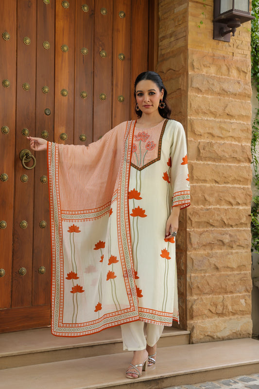 Digital orange  silk straight suit