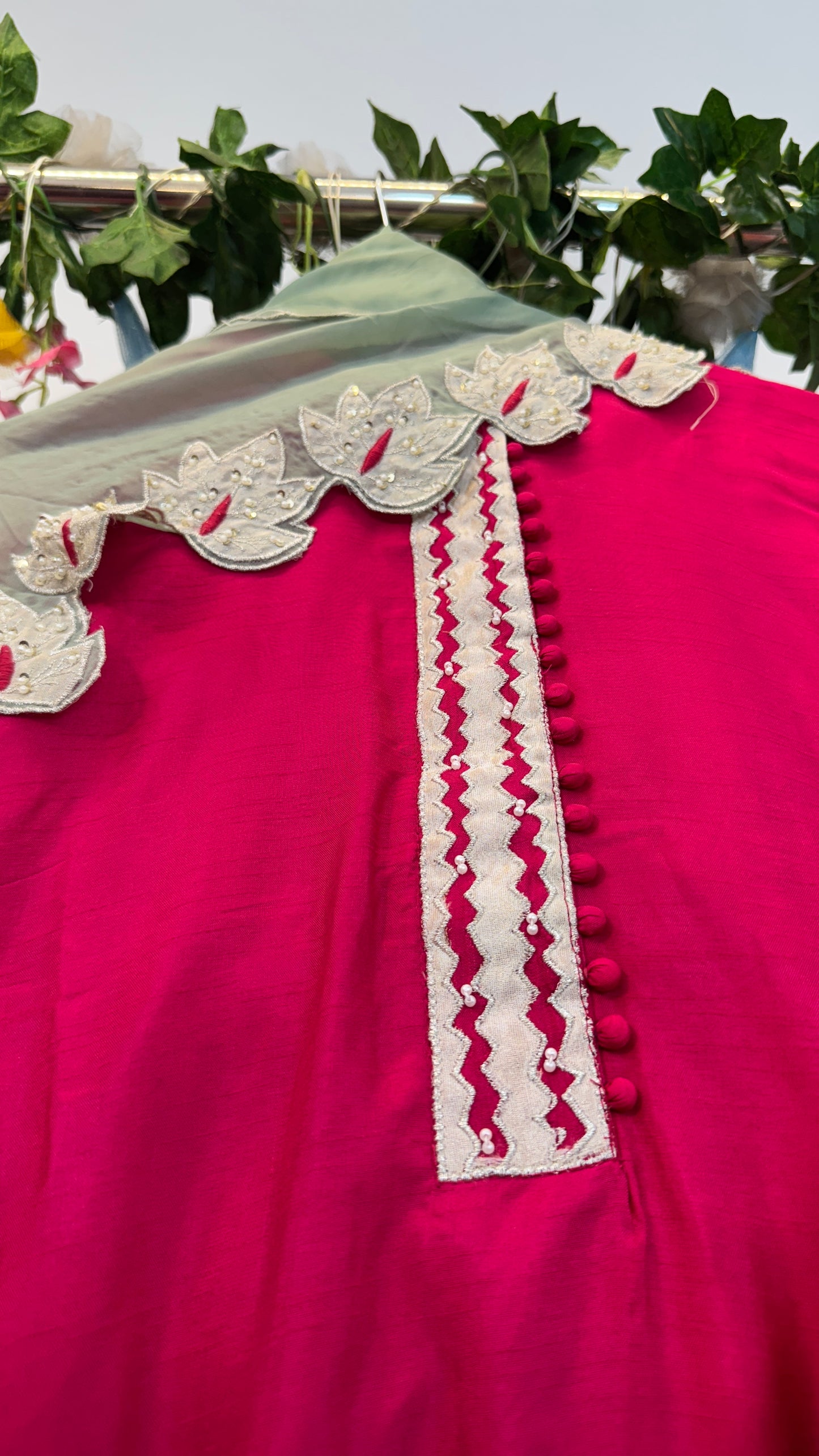Hot pink contrast blue appliqué dup