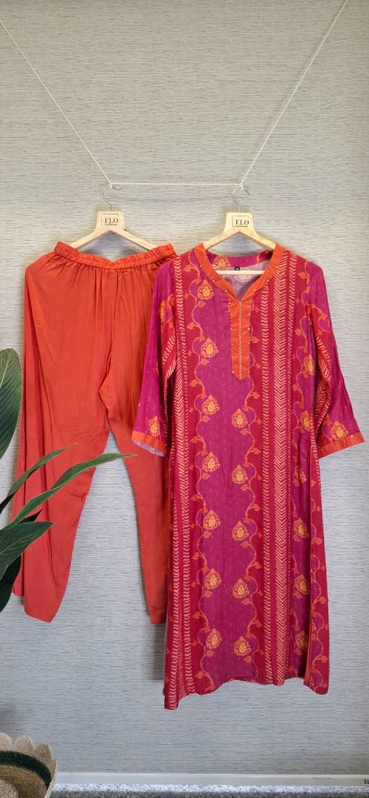 Classy print muslin silk kurta pant( pink and orange )